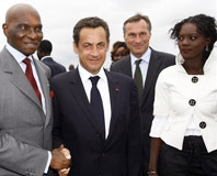 Wade et Sarkozy s’entretiendront mercredi à Paris.' parleront t' ils du putsch en Mauritanie ? '