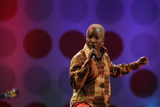 Angélique Kidjo : "J'ai chanté pour Obama"