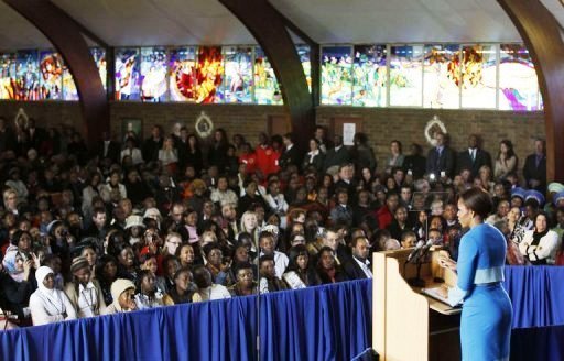 Michelle Obama exhorte les jeunes Africains à prendre leur destin en main