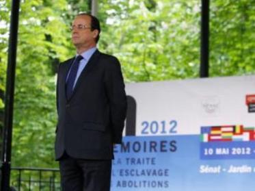 François Hollande au jardin du Luxembourg à Paris, ce jeudi 10 mai 2012.