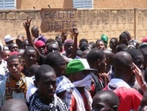 Solidarité 2011, Emel 2012 : Les fabriques de la misère