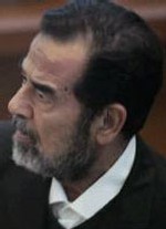 Irak : Saddam Hussein évacué du tribunal