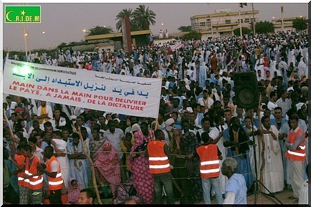 Ely Ould Mohamed Vall au meeting de la COD : « ça ne continuera pas ainsi si le pouvoir n’entend pas le message ».