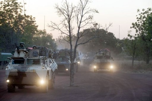 Des troupes françaises quittant Bamako le 15 janvier 2013