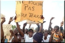 Boghé : Manifestation des jeunes contre une attribution de terrain à Tiviski de Nancy Abdarrahmane