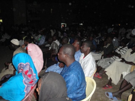 En photos :  "Meeting" de Touche Pas à Ma Nationalité, 28 novembre 2013