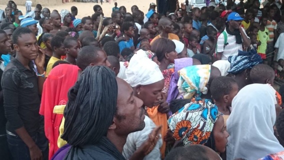 En images: Ce dimanche 15 juin 2014 la population de Magama très enjouée et déterminée à soutenir le candidat Ibrahima Moctar Sarr