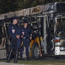 Incendie de bus à Marseille : Huit ans ferme pour les incendiaires de Mama Gallédou 