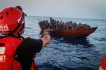 Méditerranée : un enfant de trois ans secouru en mer arrive sans sa mère en Italie