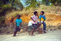 Les enfants de l’Afrique australe s’engagent à mettre fin à la violence à leur égard  