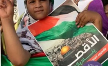 Des centaines de mauritaniens manifestent devant les bureaux des nations unies pour protester contre les crimes de l’occupant israélien