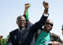 Ousmane Tanor Dieng, secrétaire général du PS sénégalais et Barthelemi Diaz