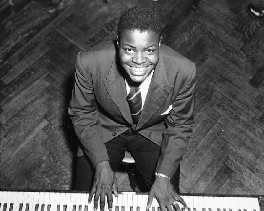 Le pianiste canadien, géant du jazz, Oscar Peterson n'est plus.