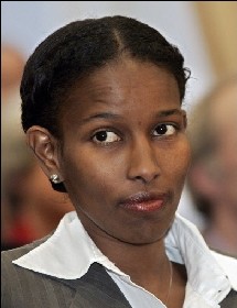 Menacée de mort, Ayaan Hirsi Ali à Paris pour demander l'aide des Européens