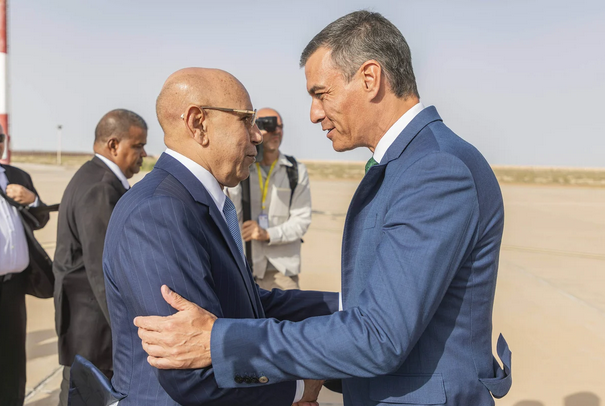 Pedro Sánchez en Mauritanie en pleine crise migratoire