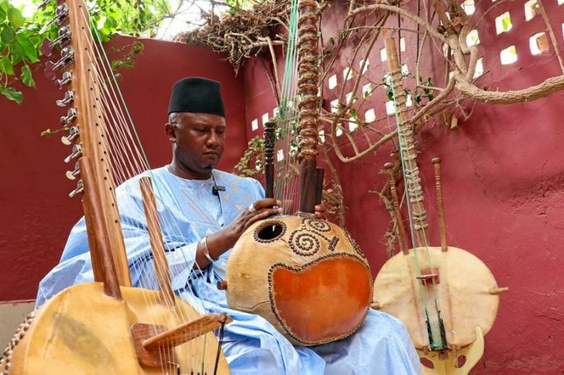 ABLAYE CISSOKO ET LA KORA, HISTOIRE D’UNE PASSION