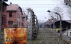 Hollande à Auschwitz pour le 70e anniversaire, 27 janvier 2015, de la libération du camp nazi.  